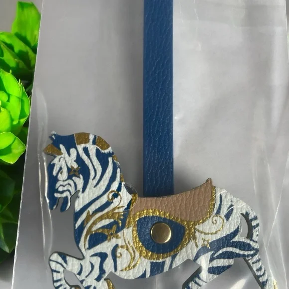 NEW in Gift Box Louis Vuitton VIP Carnival set of 3 Bag Tags: Charms w COA - Picture 7 of 10